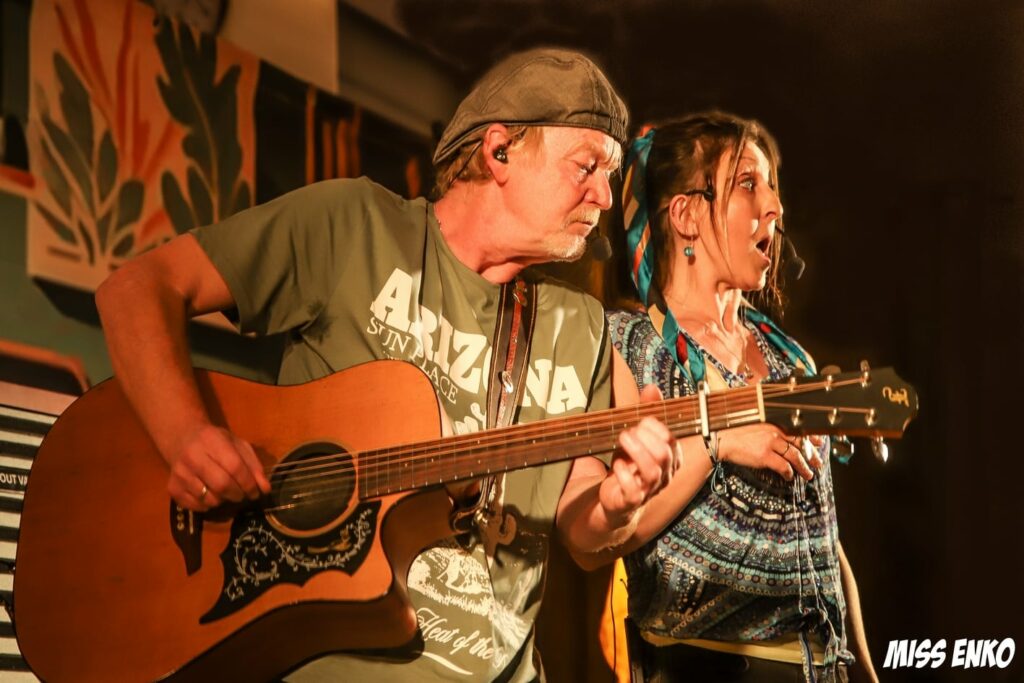 Messenger_creation_850CA22B-52B4-491C-BDC1-AD7BDC39E2FB