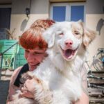 Sophie Savel, scientifique au CNRS de Marseille, parle du chien sourd